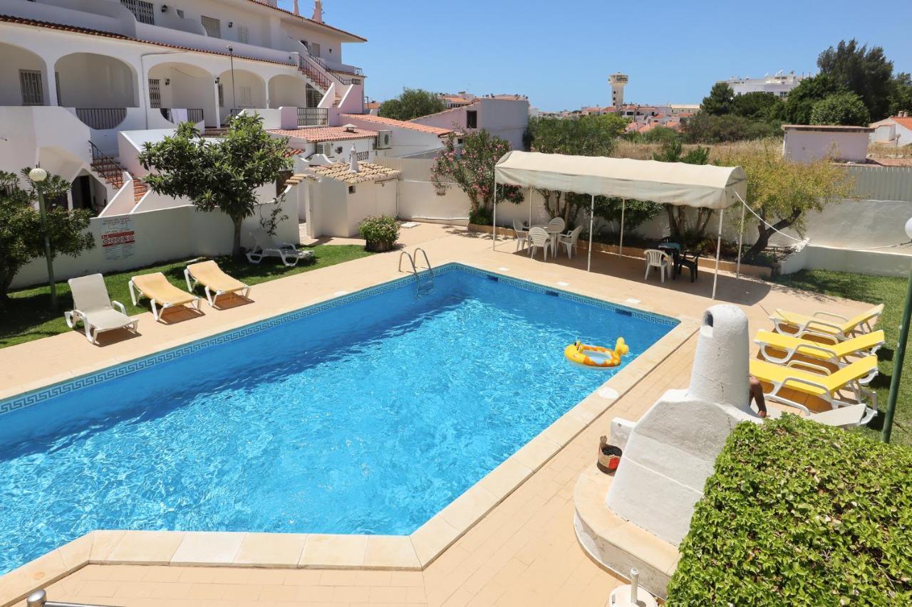Villa Pedro - Swimming Pool - By Bedzy Albufeira Luaran gambar
